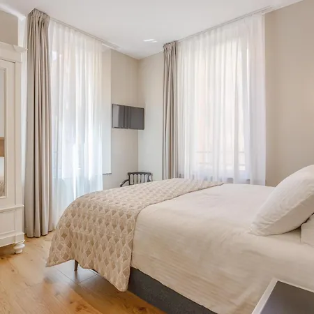 Dimora D'autore - Timeless Elegance In モデナ