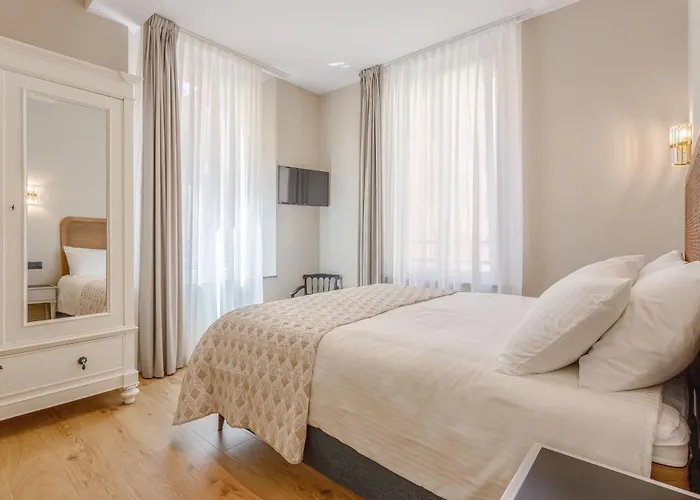 Dimora D'autore - Timeless Elegance In مودينا